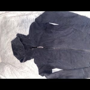 Black lululemon sweatshirt